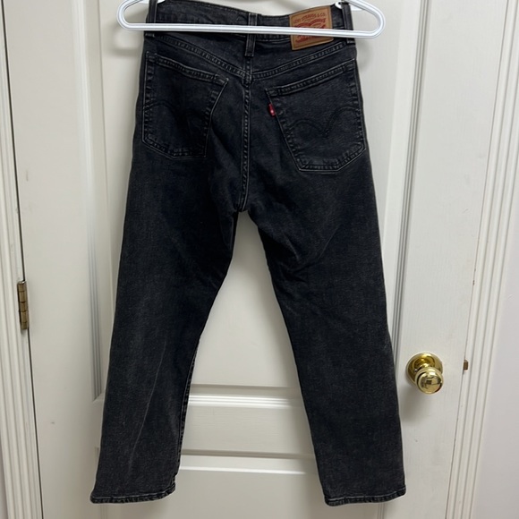 Aritzia Levi's Wedgie Straight Leg Denim Jeans| Size 27 Black - Picture 8 of 12